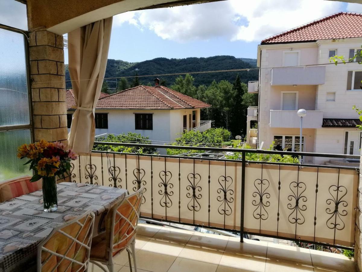 Apartments Emmas Studio Stari Grad  Εξωτερικό φωτογραφία