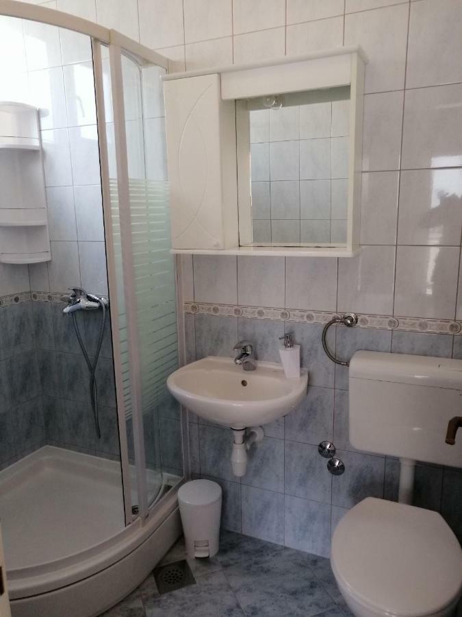 Apartments Emmas Studio Stari Grad  Εξωτερικό φωτογραφία